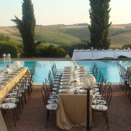 Villa Bettolle Sleeps 20 Pool Wifi
