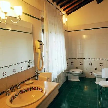 Villa Bettolle Sleeps 20 Pool Wifi